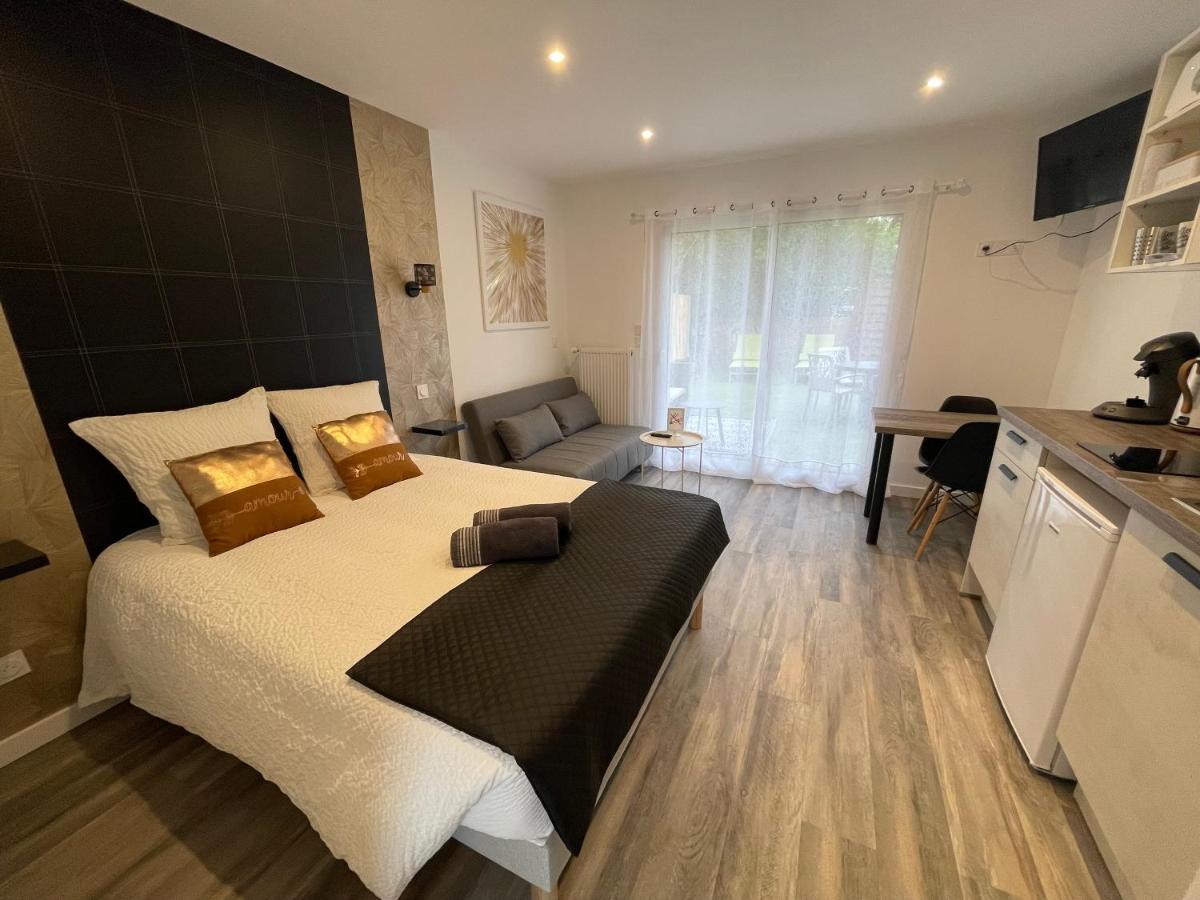 Jardin Prive 2 Bed & Breakfast La Ravoire ภายนอก รูปภาพ