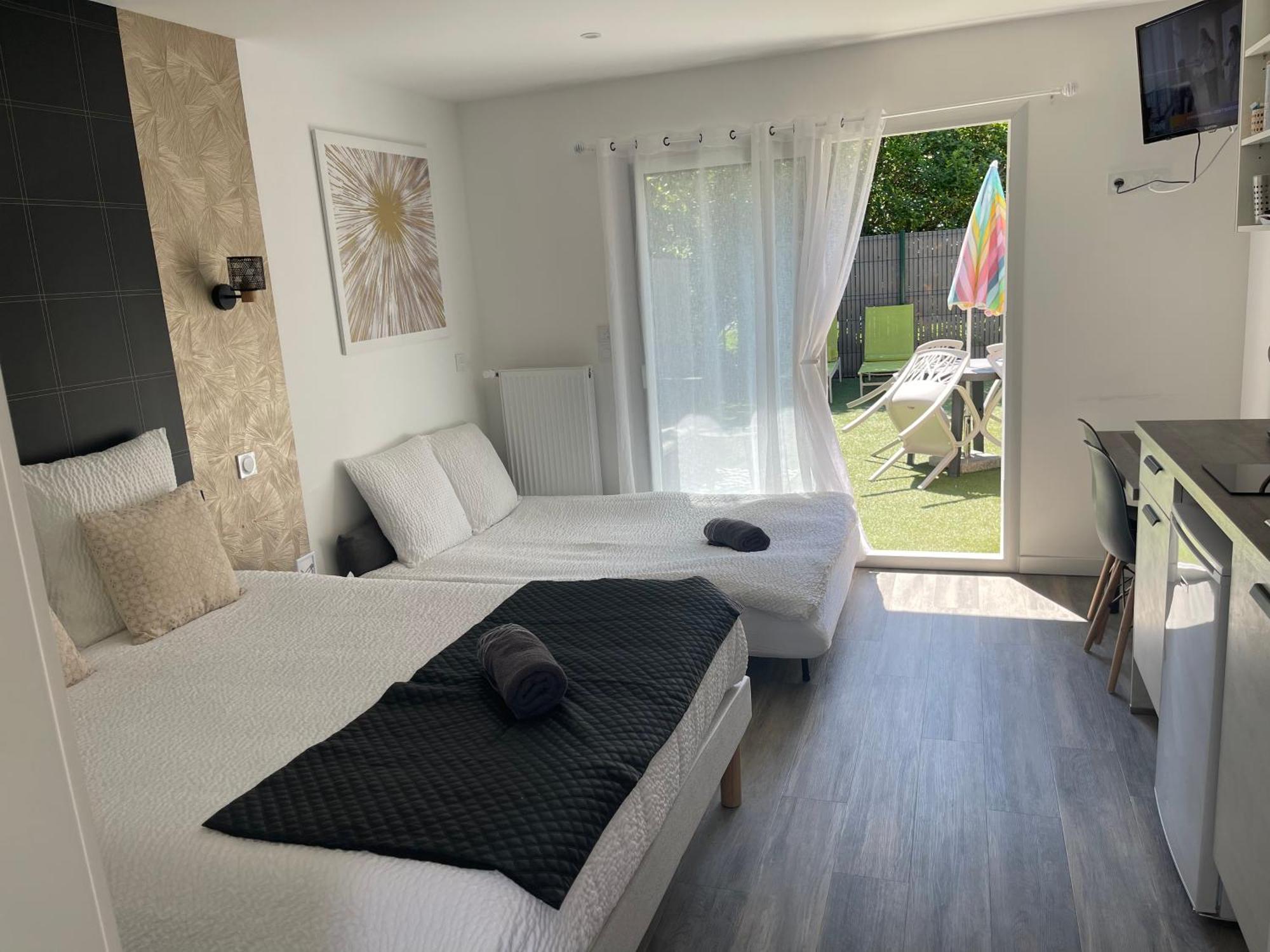 Jardin Prive 2 Bed & Breakfast La Ravoire ภายนอก รูปภาพ